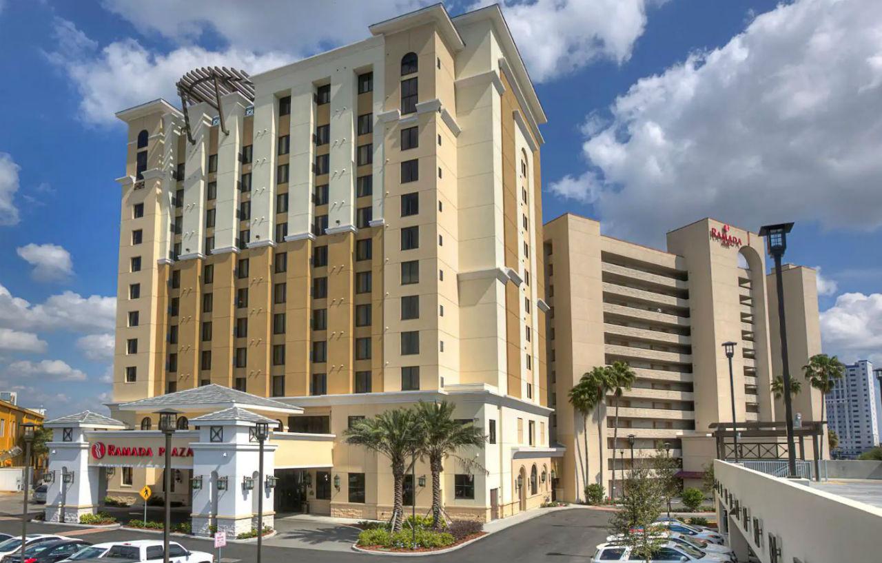 Ramada Plaza By Wyndham Orlando Resort & Suites Intl Drive Exteriér fotografie