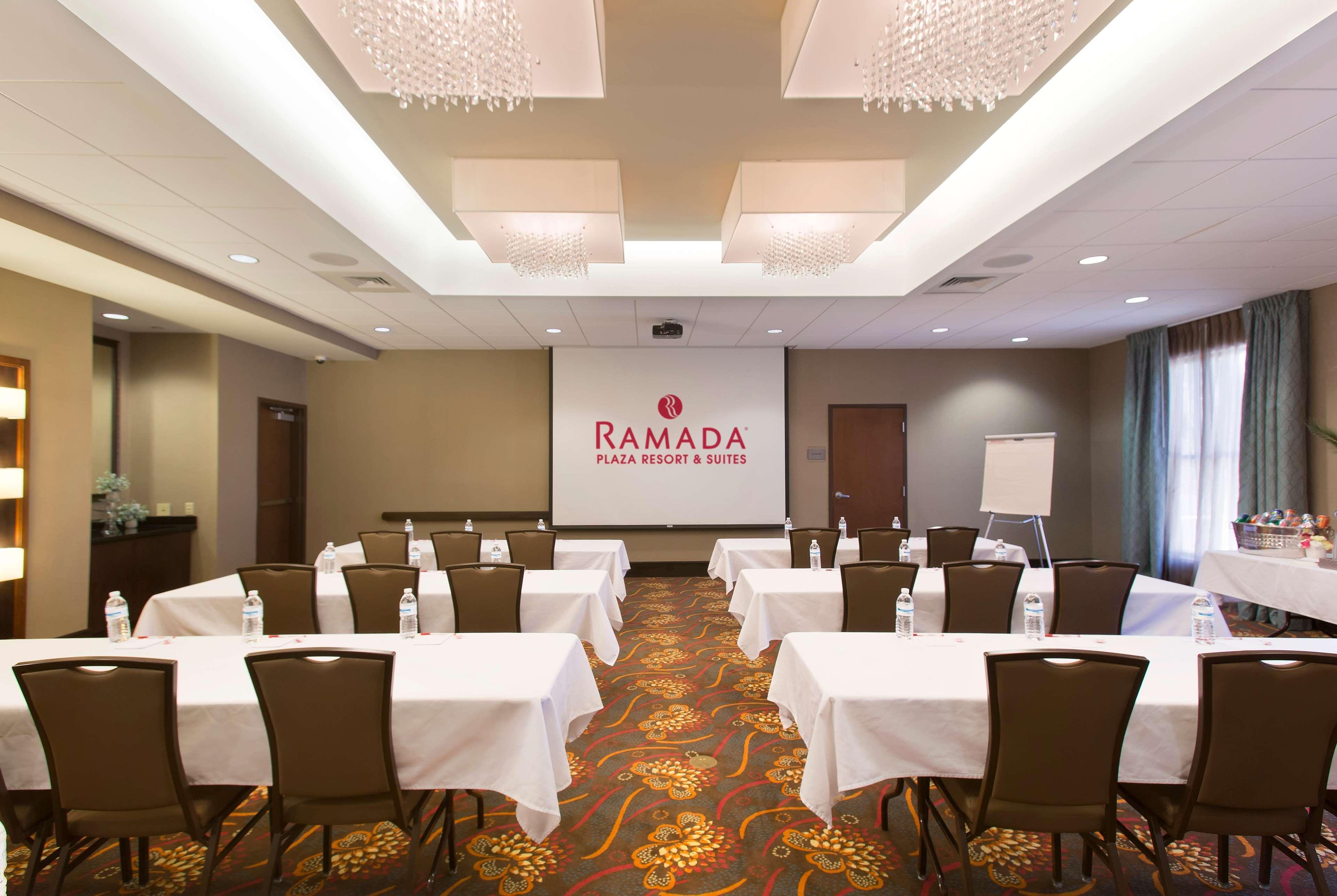 Ramada Plaza By Wyndham Orlando Resort & Suites Intl Drive Exteriér fotografie