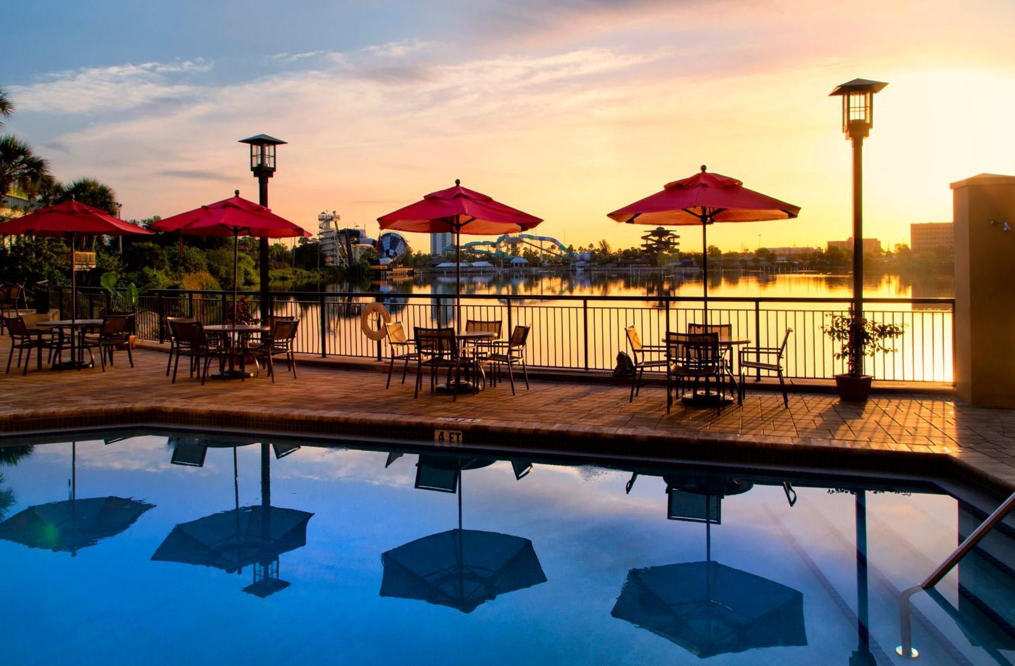 Ramada Plaza By Wyndham Orlando Resort & Suites Intl Drive Exteriér fotografie